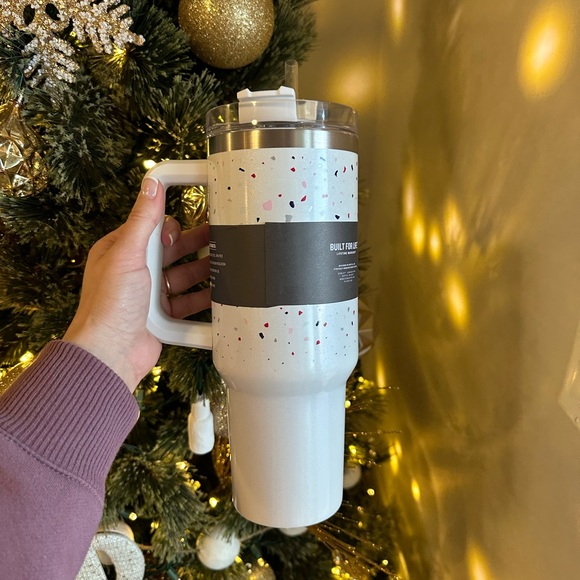 ✨ 40 OZ Stanley Quencher (Pearlescent Terrazzo) ✨ - Picture 5 of 7